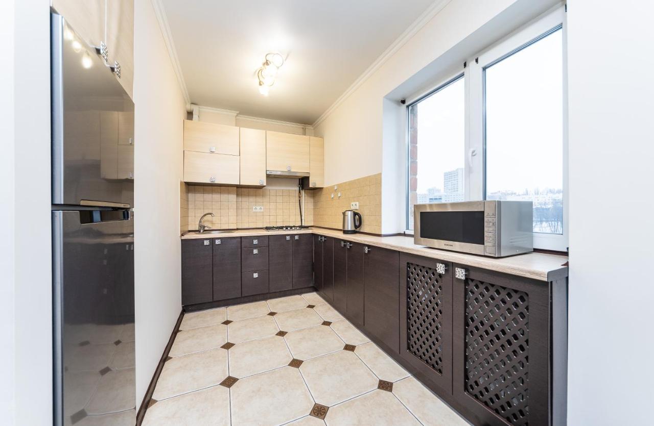 Luxrent Apartments On Lesi Ukrainki - Kiev Exterior foto