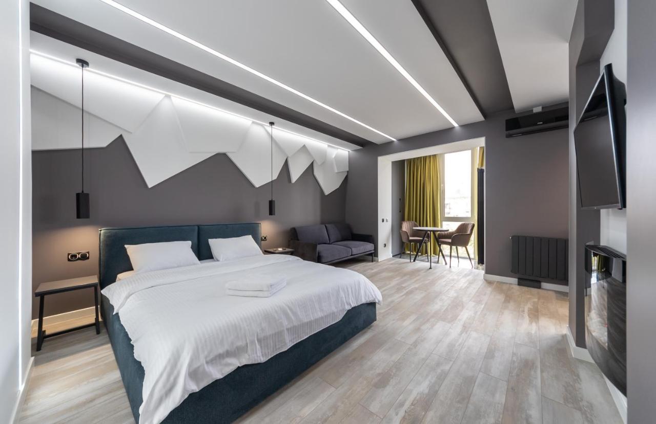 Luxrent Apartments On Lesi Ukrainki - Kiev Exterior foto