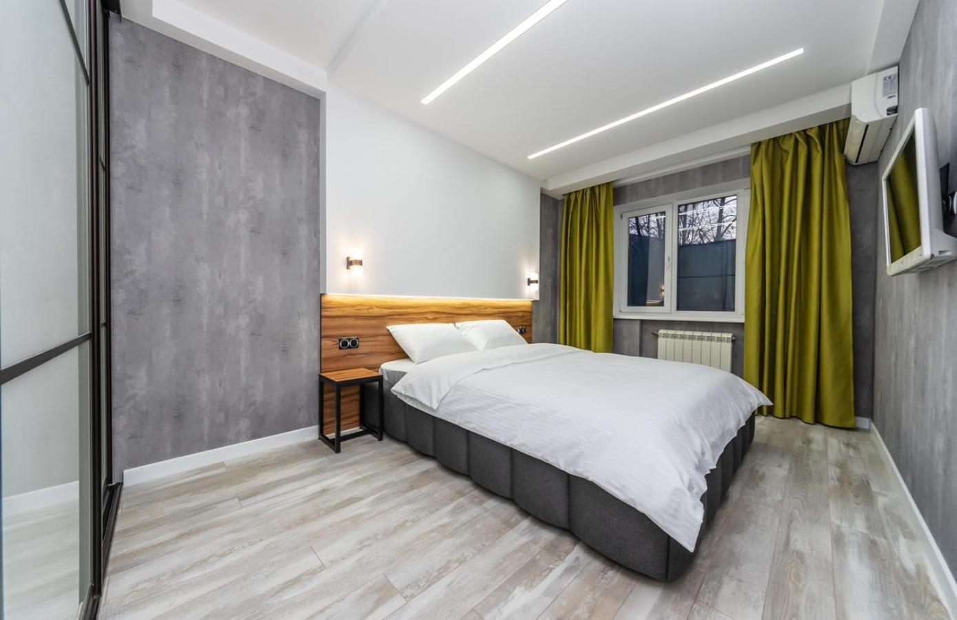 Luxrent Apartments On Lesi Ukrainki - Kiev Exterior foto