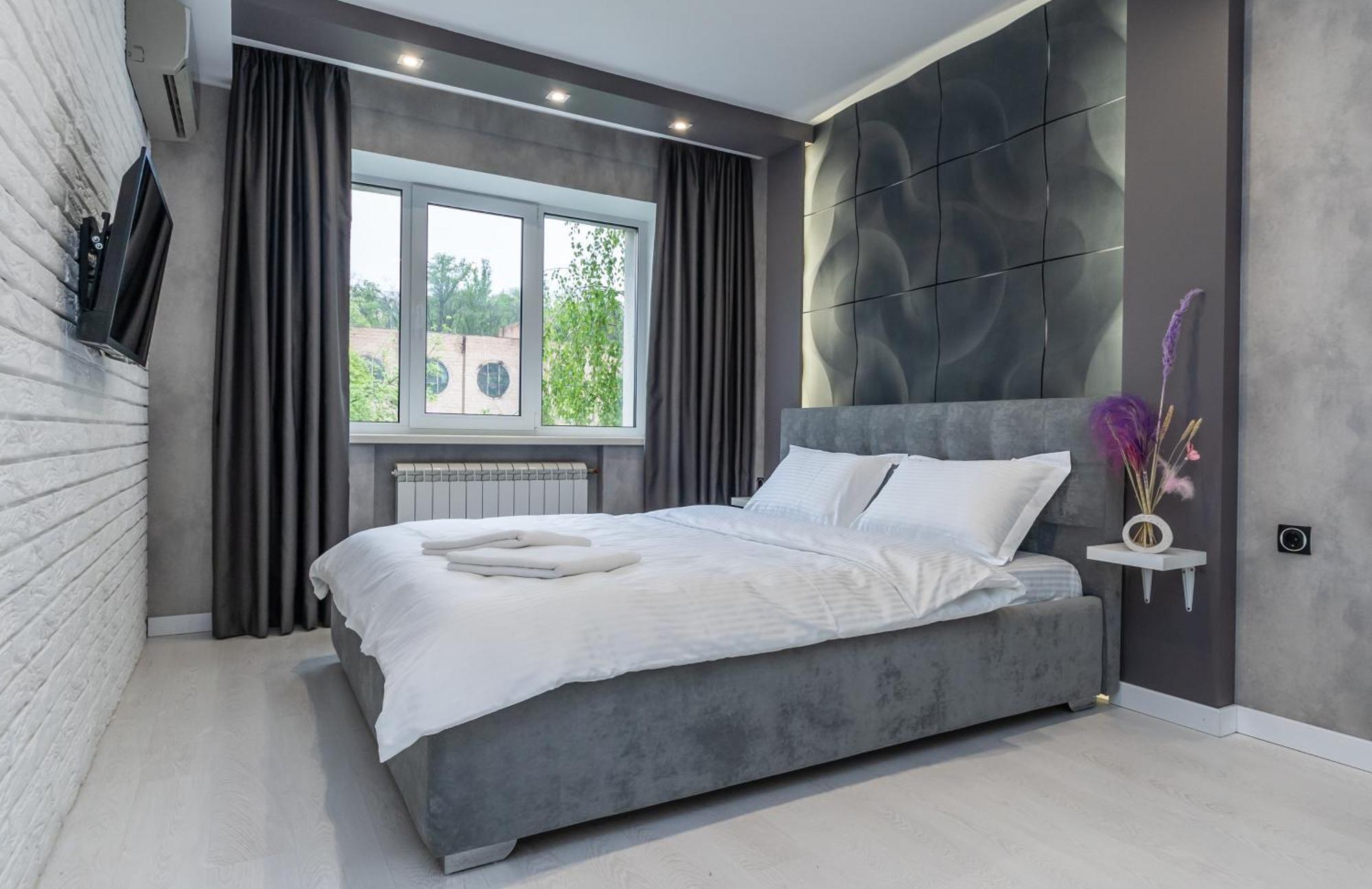 Luxrent Apartments On Lesi Ukrainki - Kiev Exterior foto