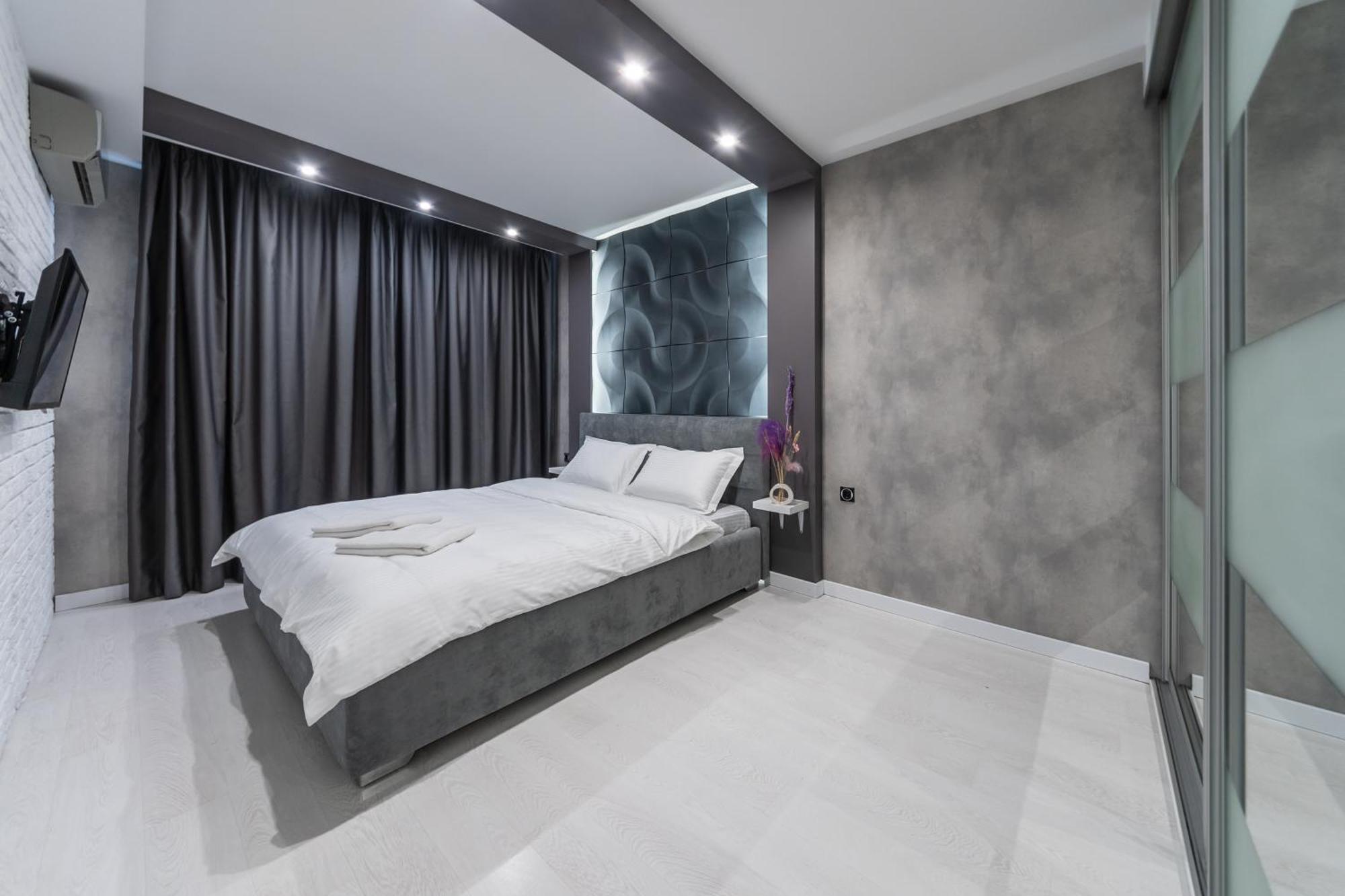 Luxrent Apartments On Lesi Ukrainki - Kiev Exterior foto